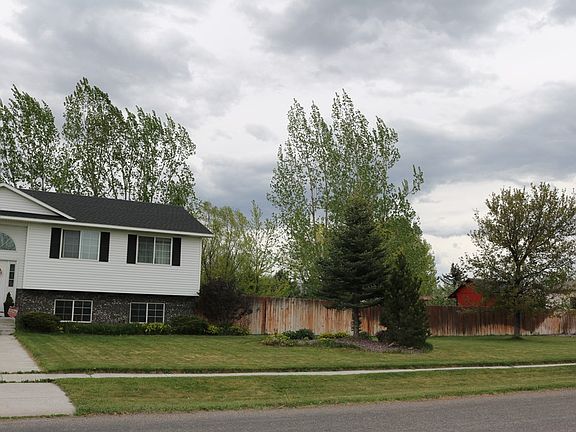5th image of 545 S Wheatfield Ln