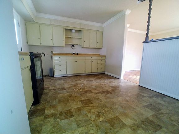 4th image of 114 Palo Alto Dr