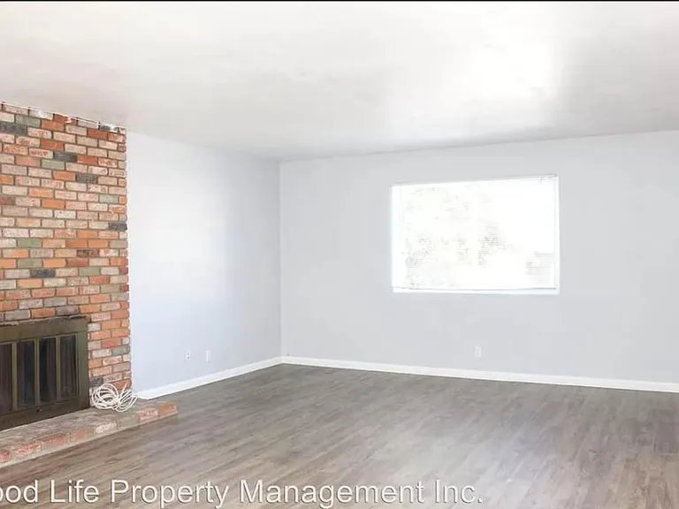 5243 Countryside Dr — Photo 2