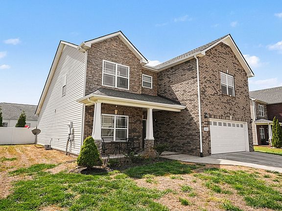 2nd image of 264 Autumn Terrace Ln