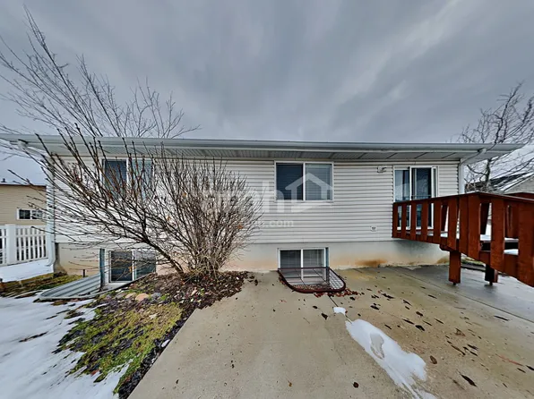 576 W Mutton Hollow Rd, Kaysville, UT 84037