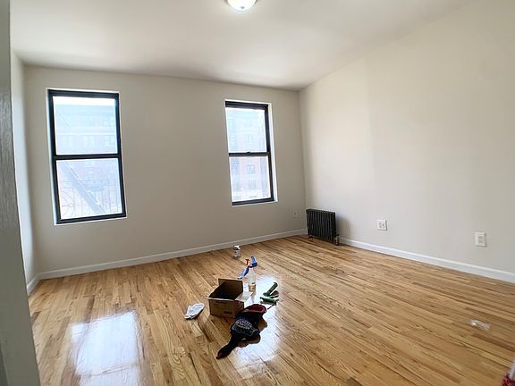 3rd image of 600 W 141st St APT 37
