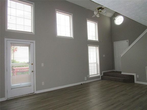 2nd image of 1347 Parkside Club Dr