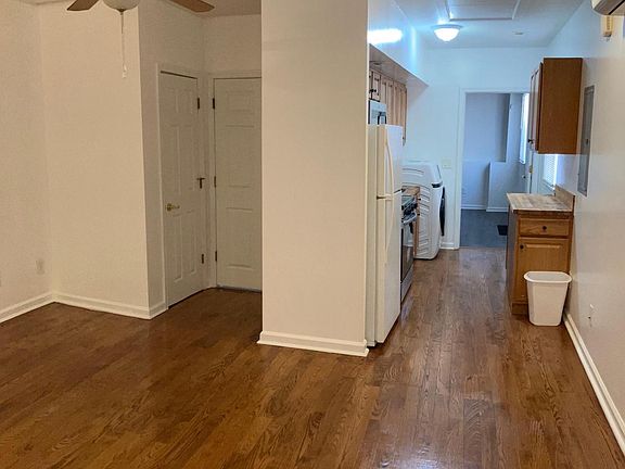 4th image of 1109 S 23rd St #1R