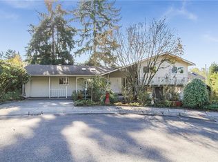 14913 NE 10th Pl, Bellevue, WA 98007