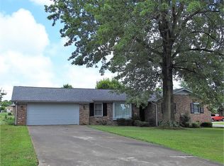 46 Stratford St, Madisonville, KY 42431