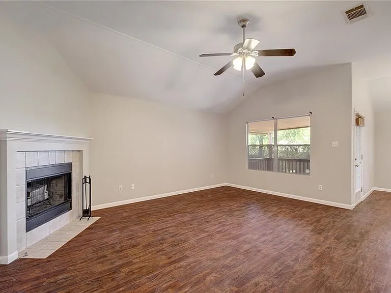 7509 Spivey Dr — Photo 9