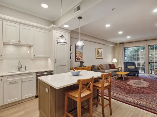 3225 Turtle Creek Blvd APT 222, Dallas, TX 75219