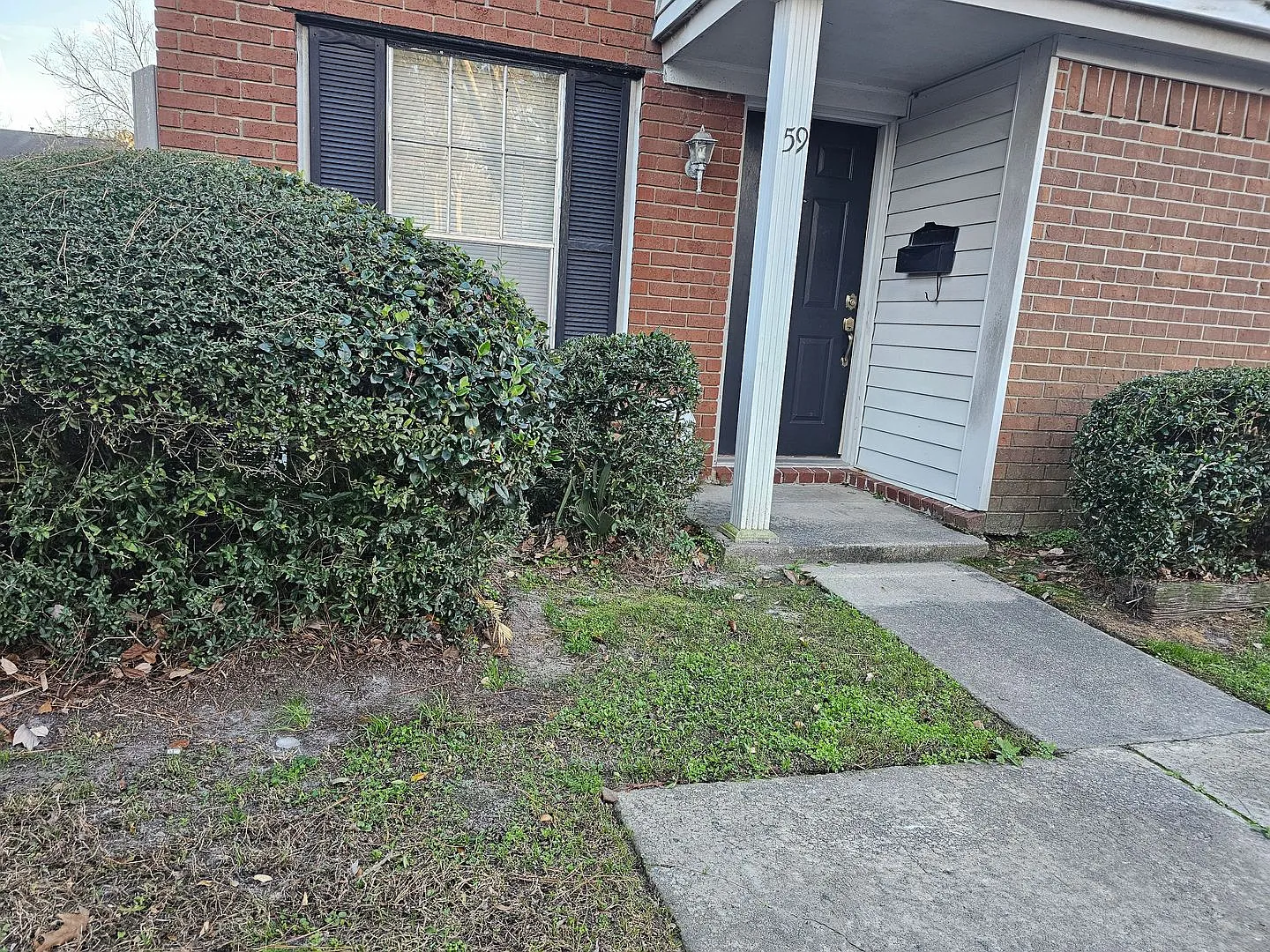Townhome — Photo 2