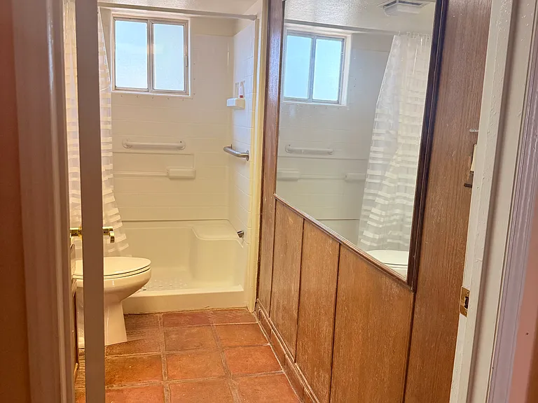 8913 Fir Ave — Photo 6