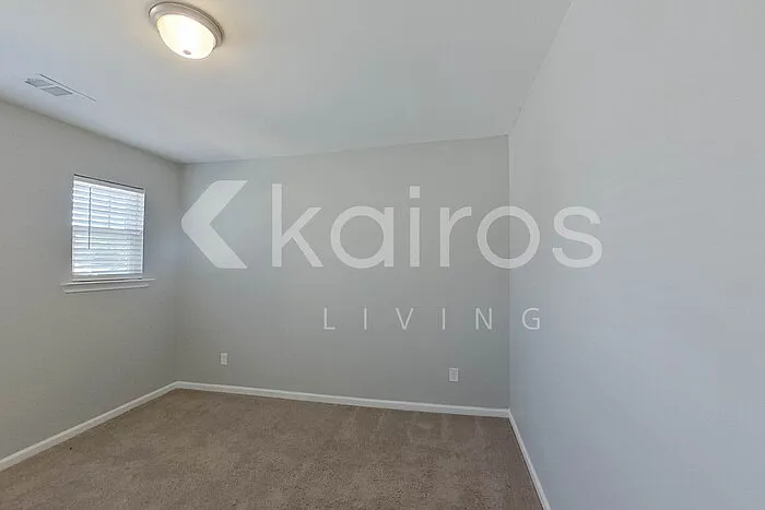 101 Saint Matthew Way — Photo 12