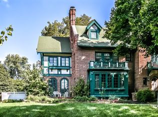 5122 Burt St, Omaha, NE 68132