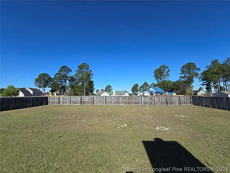 359 Arlington Dr — Photo 17