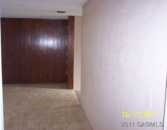 5th image of 19 S Juniper Dr