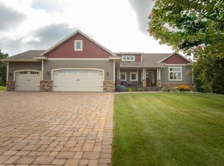 3571 Crestwood Rdg NE, Alexandria, MN 56308