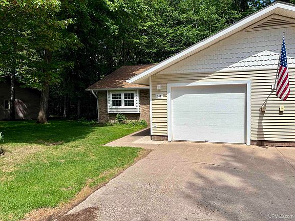 2nd image of 108 Forest Ridge Dr