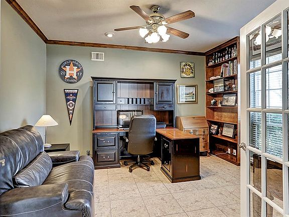 5th image of 7314 Moss Wood Dr