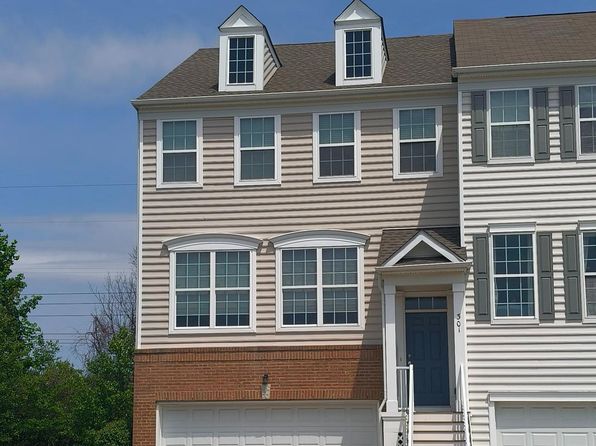 301 Ellison Dr, North Wales, PA 19454