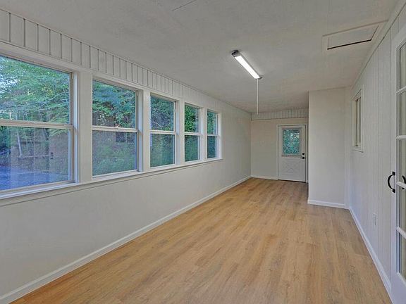 4th image of 1489 Marrestop Rd