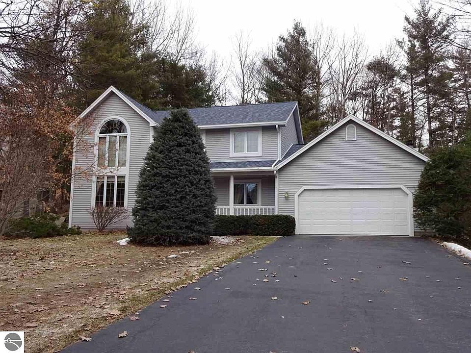 1st image of 6699 Franklin Woods Dr