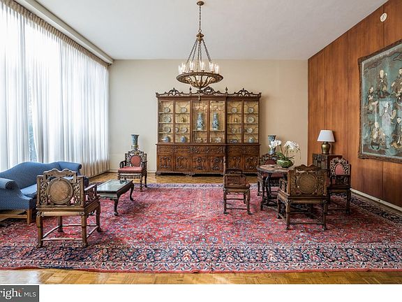 3rd image of 2401 Pennsylvania Ave APT 6B22