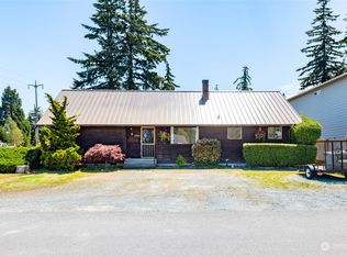 2201 29th St, Anacortes, WA