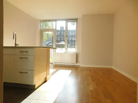 Rented by LCOR (Property Manager) | media 11