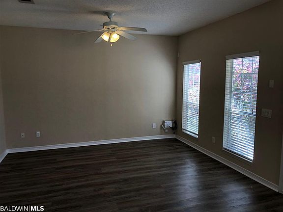 3rd image of 33153 Stables Dr #B