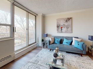 150 Allan St #607, Oakville, ON