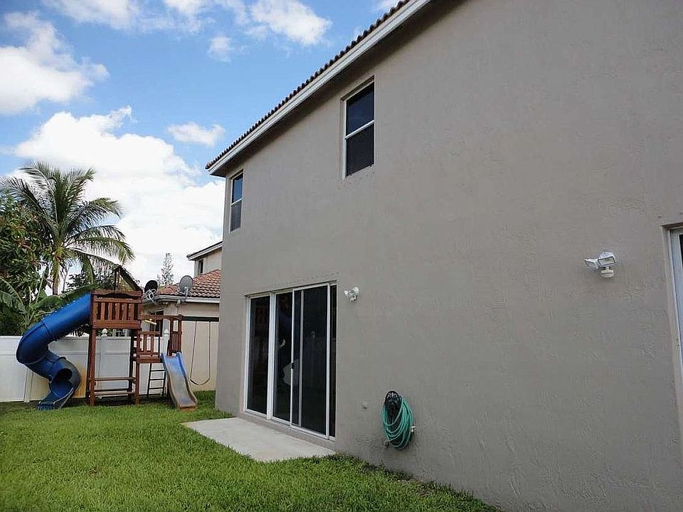 2nd image of 16572 NW 19th St