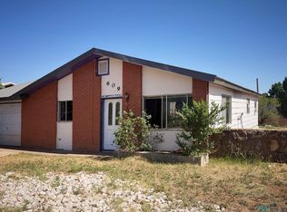 609 Dalbey Dr, Las Vegas, NM 87701