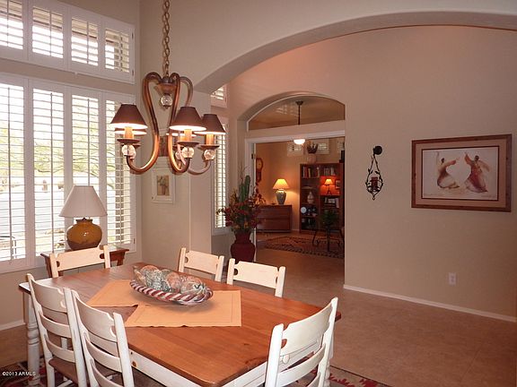 2nd image of 1431 N Vincent Cir