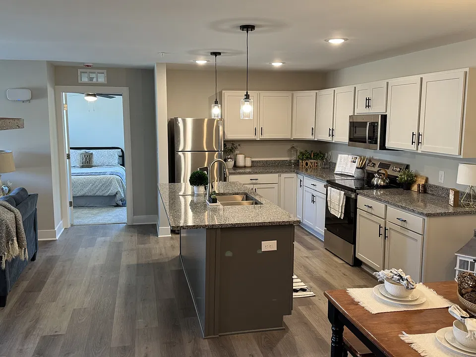 Crossings at Plum Creek Apartments