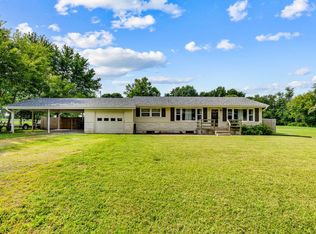 207 E Highway Dd, Miller, MO 65707