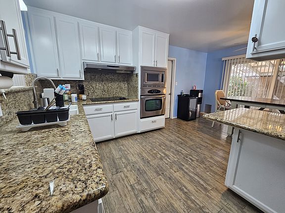 2nd image of 2801 Loyola St