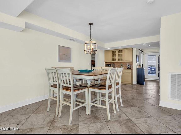 5th image of 438 Highway 35 APT 2101