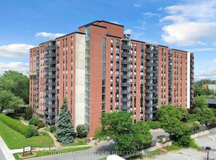 2951 Riverside Dr #306, Ottawa, ON K1V 8W6