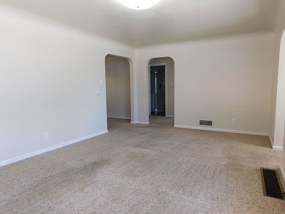 2nd image of 1346 Texas Ave Unit A