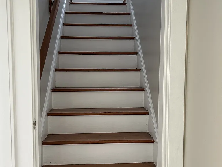 352 Shenandoah Ave — Photo 7
