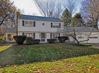 21 Lee Rd, Barrington, RI 02806