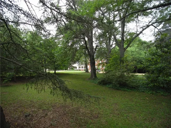 1811 Murdock Rd, Marietta, GA 30062