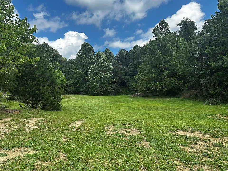 2nd image of Green Acres Rd
