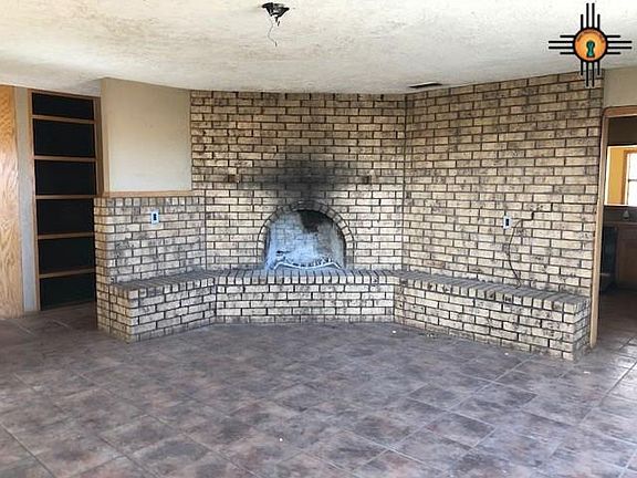 3rd image of 617 E 18th St