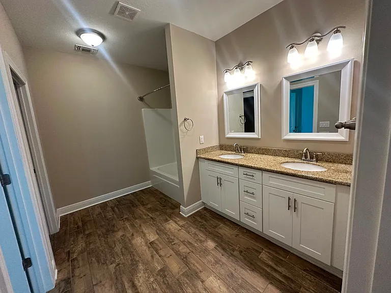 2273 Palo Alto St — Photo 23