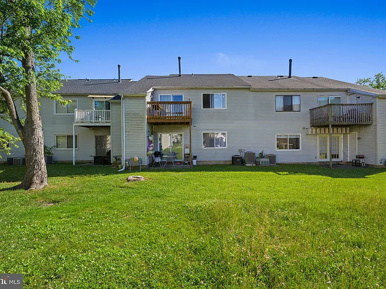 37 Buttonwood Rd — Photo 20