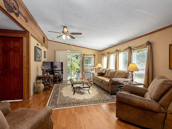 5th image of 101 Eagle Dr