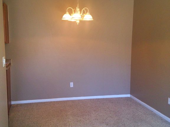 3rd image of 3021 Birch Row Dr APT 10