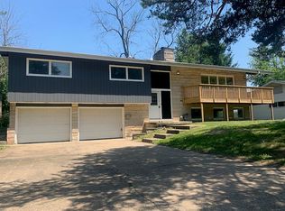 204 S Redwood Ln, Decatur, IL 62522