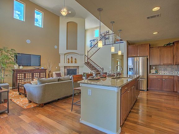 Spacious Kitchen