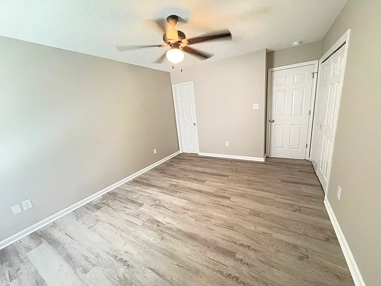 108 Jerrett Ln — Photo 4